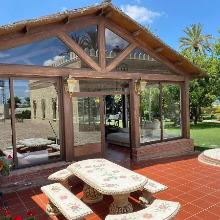 El Maestre Willa Kadyks